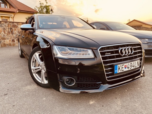 2.) Audi A8